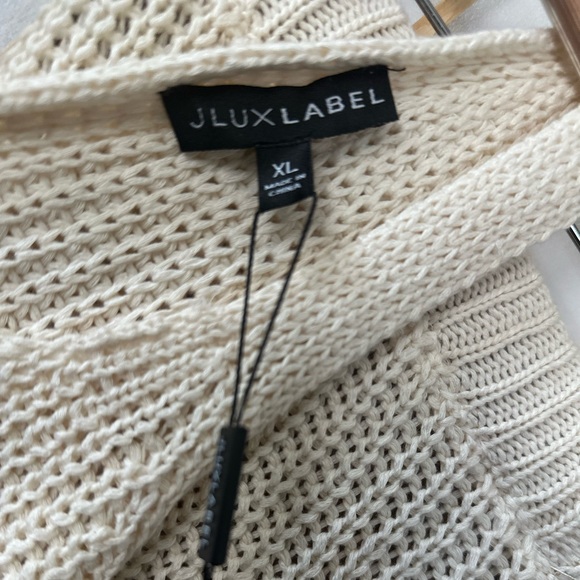 Jluxable 2 piece set skirt and top - Picture 2 of 5